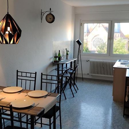 Zen Apartments - Geraumig Fur 4 - Zentral - Balkon - Netflix Карлсруэ Экстерьер фото