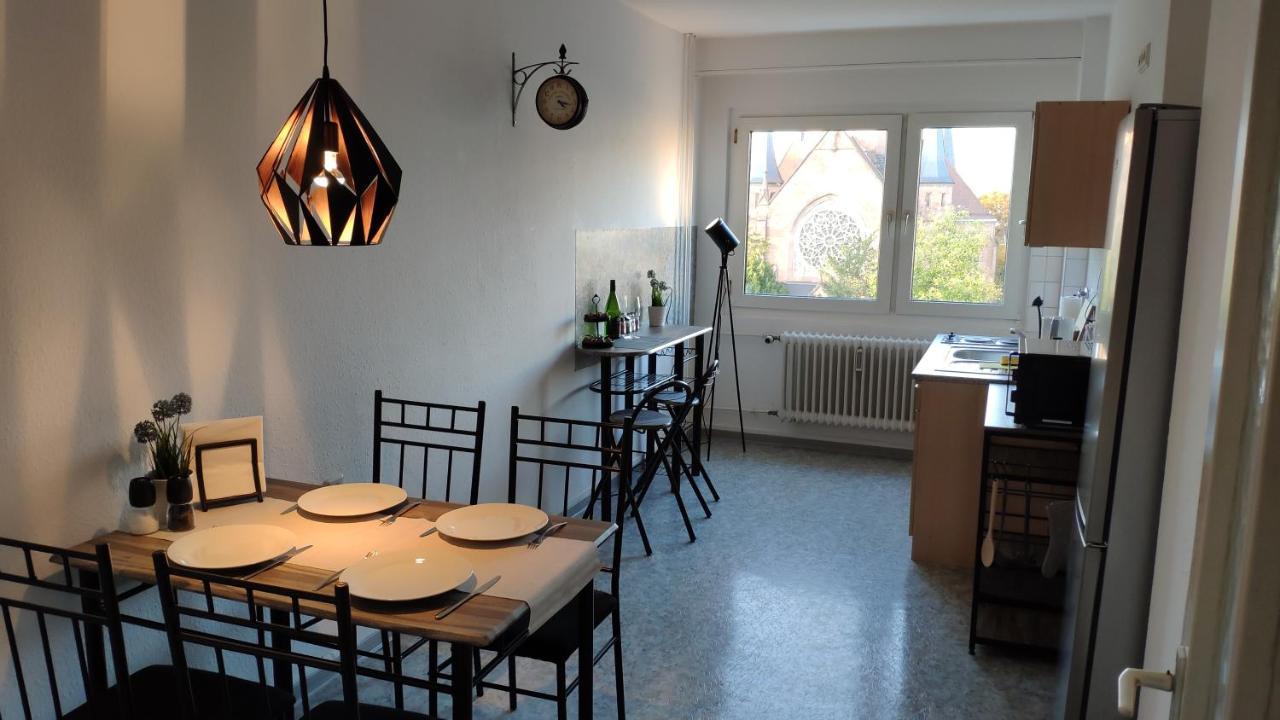 Zen Apartments - Geraumig Fur 4 - Zentral - Balkon - Netflix Карлсруэ Экстерьер фото